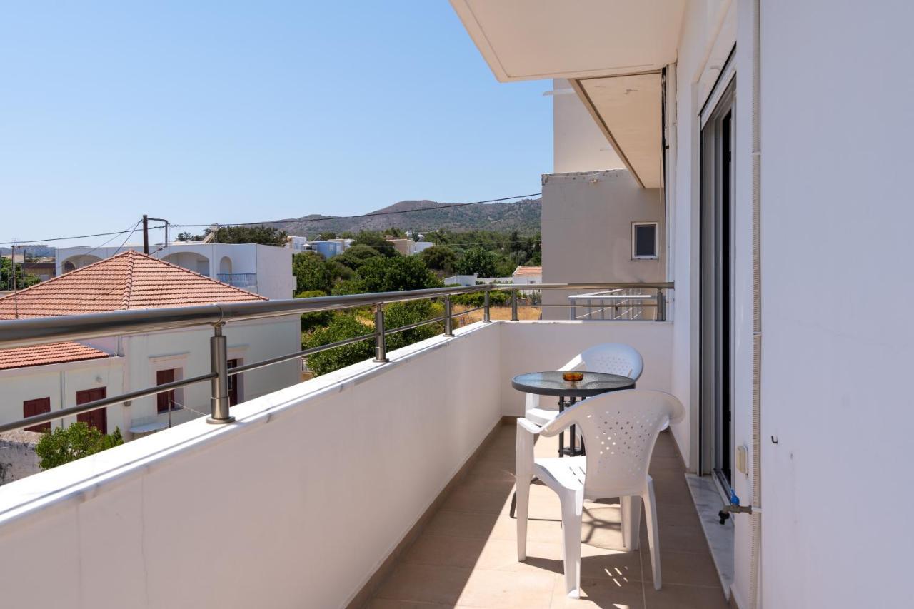 Lungo Mare Apartment Gennadi Exterior photo